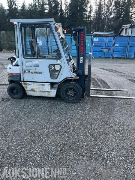 Iekraušanas tehnika 1990 Komatsu Truck Diesel FD20-11: foto 1