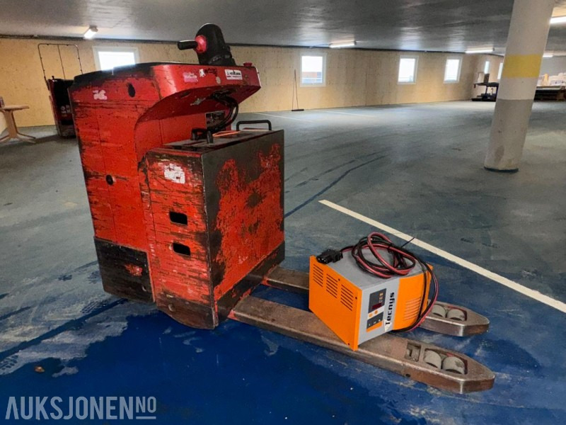 2006 Linde T20SF - Sniletruck - Elektrisk - Med lader - Iekraušanas tehnika: foto 3 2006 Linde T20SF - Sniletruck - Elektrisk - Med lader - Iekraušanas tehnika: foto 3