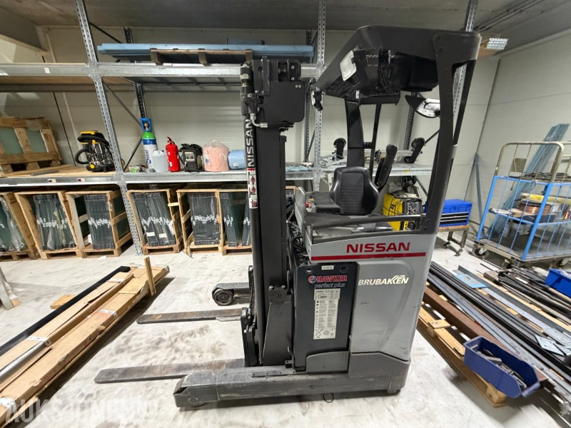 2013 Nissan UND140 Skyvemasttruck - 4,8m med batterilader - Iekraušanas tehnika: foto 4 2013 Nissan UND140 Skyvemasttruck - 4,8m med batterilader - Iekraušanas tehnika: foto 4