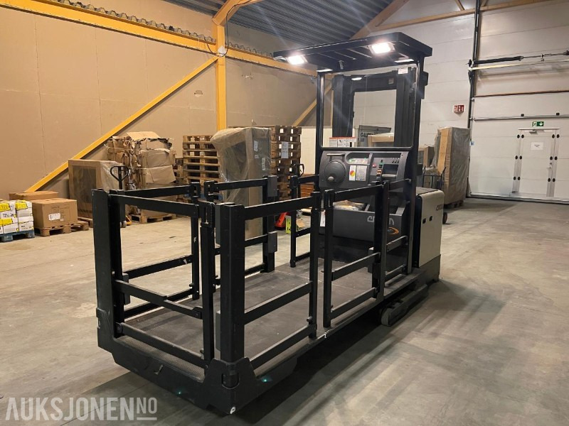 2016 Crown SP 3511-1,25 SkyLift /smalgangstruck /plukktruck - Iekraušanas tehnika: foto 1 2016 Crown SP 3511-1,25 SkyLift /smalgangstruck /plukktruck - Iekraušanas tehnika: foto 1