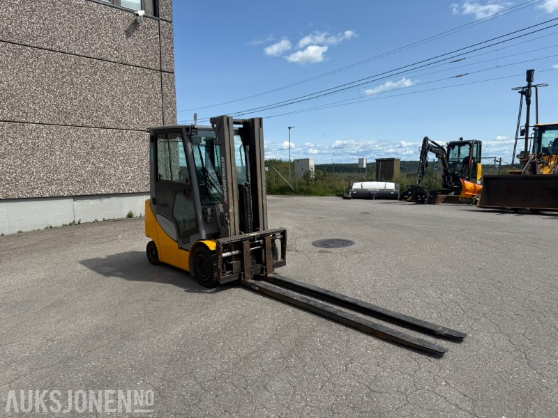 2017 Jungheinrich DFG 320S dieseldrevet motvektstruck med gaffelforlengere - Iekraušanas tehnika: foto 1 2017 Jungheinrich DFG 320S dieseldrevet motvektstruck med gaffelforlengere - Iekraušanas tehnika: foto 1
