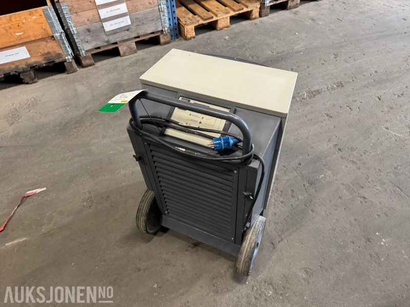 Dantherm CDT 40 avfukter - 230V - Industriālā iekārta: foto 4 Dantherm CDT 40 avfukter - 230V - Industriālā iekārta: foto 4