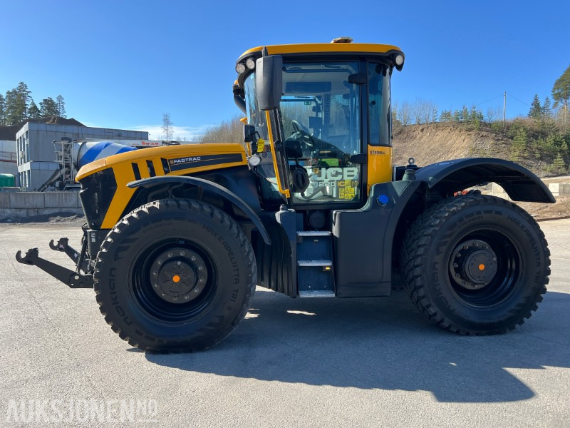 JCB 4220 Icon - Lite timer! - Traktors: foto 2 JCB 4220 Icon - Lite timer! - Traktors: foto 2
