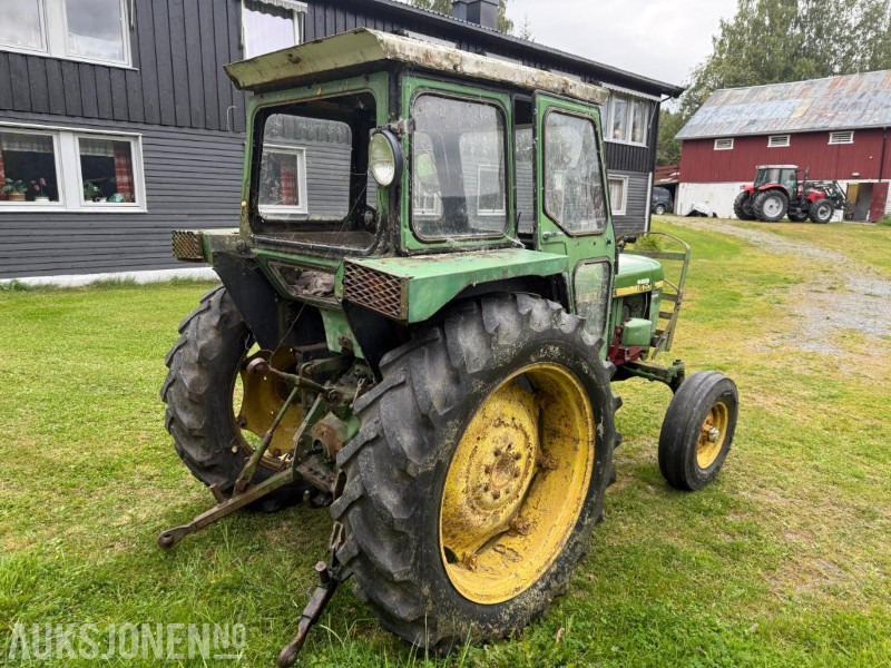 John Deere 1630 - Traktors: foto 5 John Deere 1630 - Traktors: foto 5