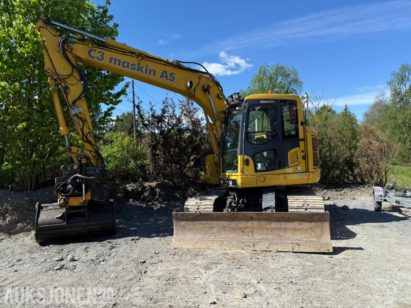 Komatsu PC138 gravemaskin, GPS, Tiltrotator, Smøring, Kamera - Ekskavators: foto 1 Komatsu PC138 gravemaskin, GPS, Tiltrotator, Smøring, Kamera - Ekskavators: foto 1