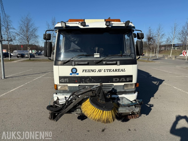 1997 DAF 45 180 TI feiebil, tilhengerfeste, nytt sug, kamera, ekstralys - Komunālā/ Specializētā tehnika: foto 2 1997 DAF 45 180 TI feiebil, tilhengerfeste, nytt sug, kamera, ekstralys - Komunālā/ Specializētā tehnika: foto 2