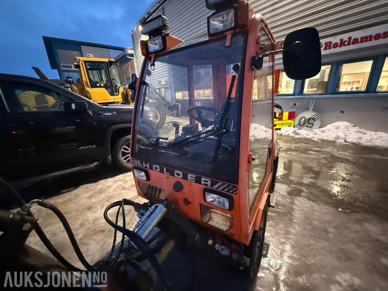 Komunālā/ Specializētā tehnika 2007 Holder C2.42 Minitraktor/Redskapsbærer - V-Plog - Fres - Feiemaskin - Strøer - 3764T: foto 14 Komunālā/ Specializētā tehnika 2007 Holder C2.42 Minitraktor/Redskapsbærer - V-Plog - Fres - Feiemaskin - Strøer - 3764T: foto 14