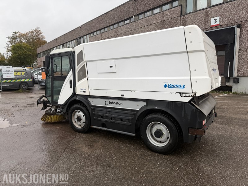 2017 JOHNSTON C401 Kompaktfeiemaskin 5,6 m3 - Komunālā/ Specializētā tehnika: foto 3 2017 JOHNSTON C401 Kompaktfeiemaskin 5,6 m3 - Komunālā/ Specializētā tehnika: foto 3