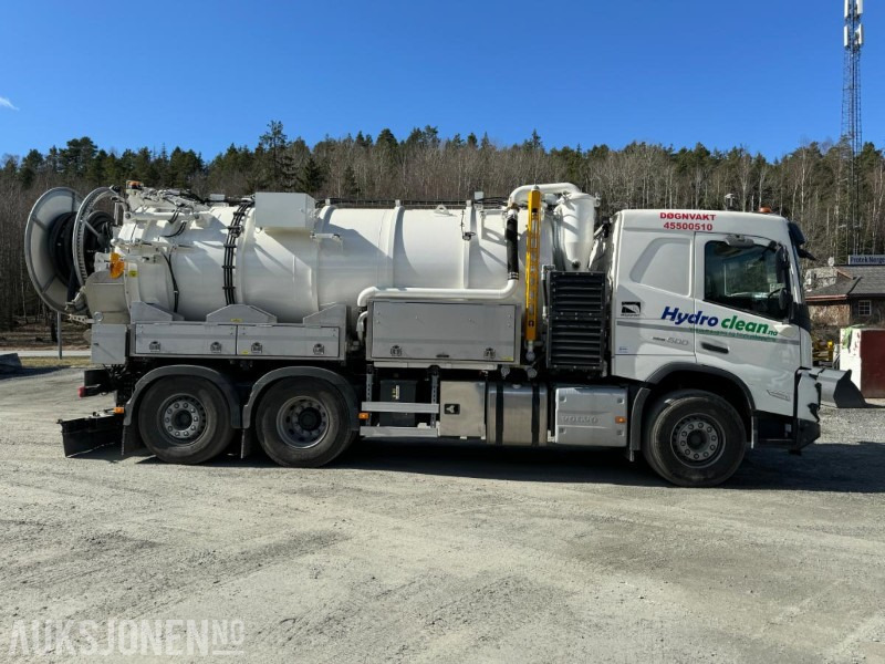 2024 VOLVO FMX500 - KOMPLETT VAKUUM/SPYLEBIL – NESTEN NY - 1154 KM - Komunālā/ Specializētā tehnika: foto 4 2024 VOLVO FMX500 - KOMPLETT VAKUUM/SPYLEBIL – NESTEN NY - 1154 KM - Komunālā/ Specializētā tehnika: foto 4