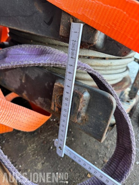 Kranbil Vinsj - ingen minstepris - Celtnis: foto 4 Kranbil Vinsj - ingen minstepris - Celtnis: foto 4