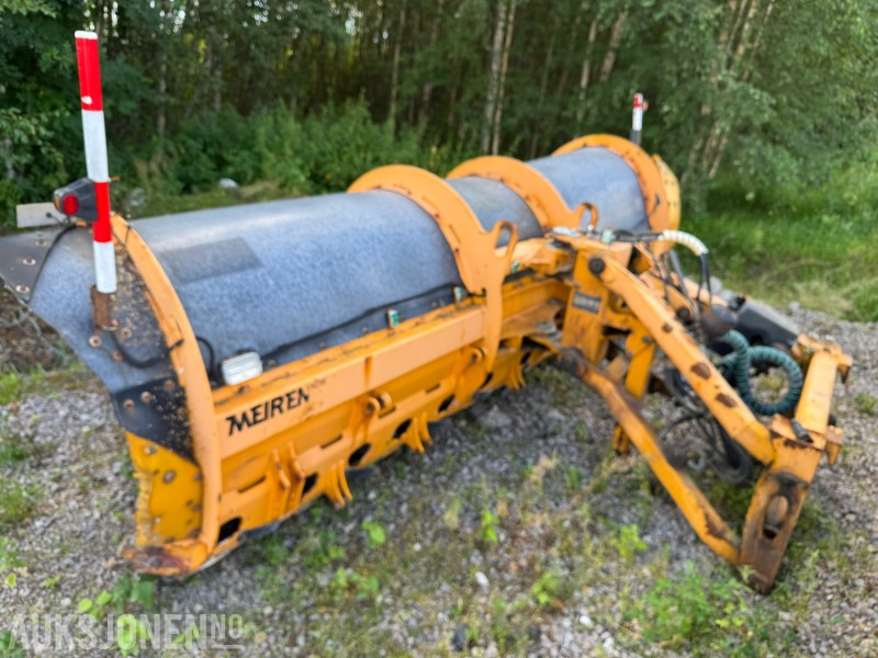 2010 Meiren MSP3703 LH diagonalplog - Kravas automašīna: foto 1 2010 Meiren MSP3703 LH diagonalplog - Kravas automašīna: foto 1