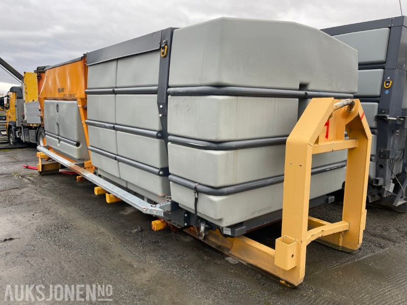 2014 Epoke Sirius Combi AST Saltspreder 5m3 salt 8600 l - Kravas automašīna: foto 1 2014 Epoke Sirius Combi AST Saltspreder 5m3 salt 8600 l - Kravas automašīna: foto 1