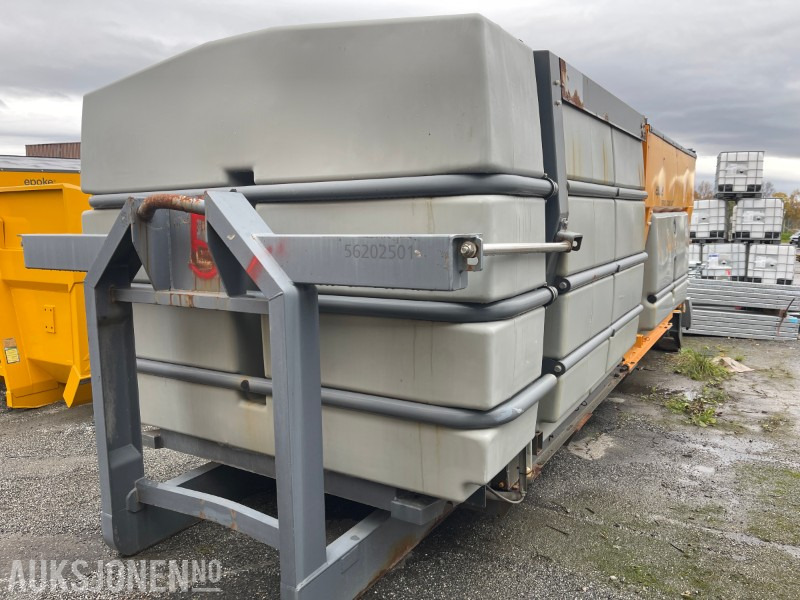 2014 Epoke Sirius Combi AST på krokramme - Kravas automašīna: foto 1 2014 Epoke Sirius Combi AST på krokramme - Kravas automašīna: foto 1