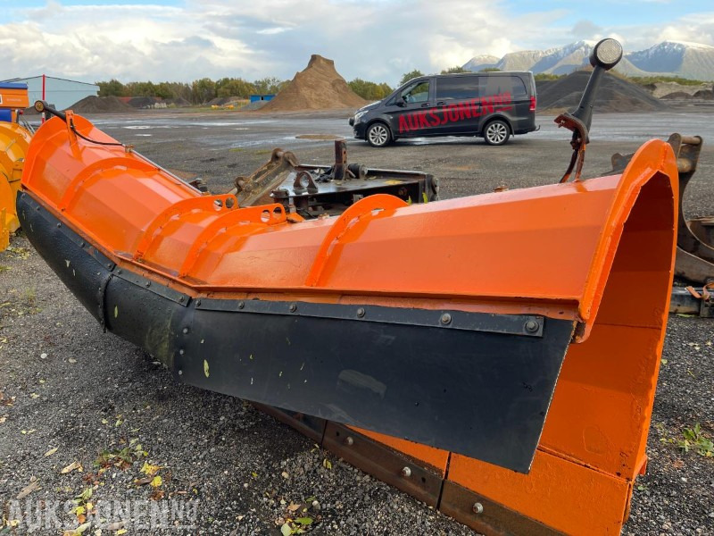 2014 Tellefsdal K-70 P 3400 Plog - Kravas automašīna: foto 1 2014 Tellefsdal K-70 P 3400 Plog - Kravas automašīna: foto 1
