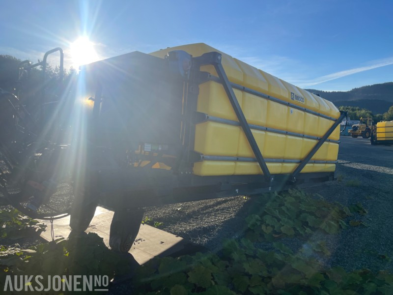 2020 Rasco LIQUID 14.0 VHP10 Saltlakespreder - Kravas automašīna: foto 4 2020 Rasco LIQUID 14.0 VHP10 Saltlakespreder - Kravas automašīna: foto 4