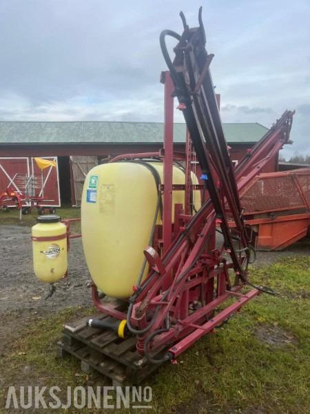 1900 Hardi 12m Sprøyte - Lauksaimniecības tehnika: foto 3 1900 Hardi 12m Sprøyte - Lauksaimniecības tehnika: foto 3