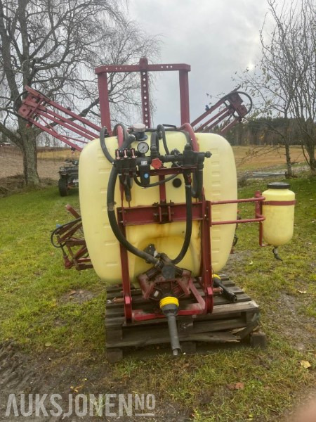 1900 Hardi 12m Sprøyte - Lauksaimniecības tehnika: foto 5 1900 Hardi 12m Sprøyte - Lauksaimniecības tehnika: foto 5