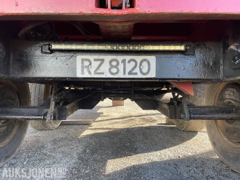 2001 Sele Sveis dumperhenger 10 tonn nyttelast - MVA FRI - Lauksaimniecības tehnika: foto 5 2001 Sele Sveis dumperhenger 10 tonn nyttelast - MVA FRI - Lauksaimniecības tehnika: foto 5