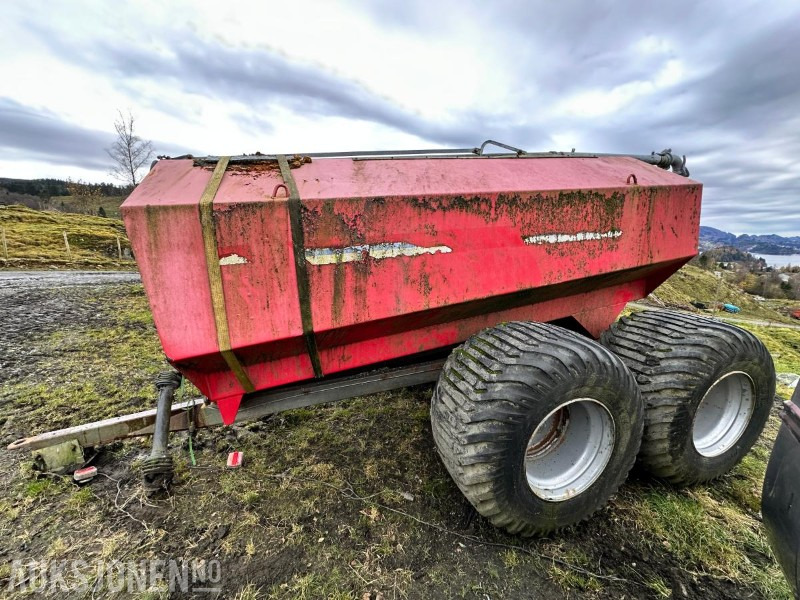 2005 MOI BG 8 Gjødselvogn m/Vogelsang spreder - Lauksaimniecības tehnika: foto 2 2005 MOI BG 8 Gjødselvogn m/Vogelsang spreder - Lauksaimniecības tehnika: foto 2