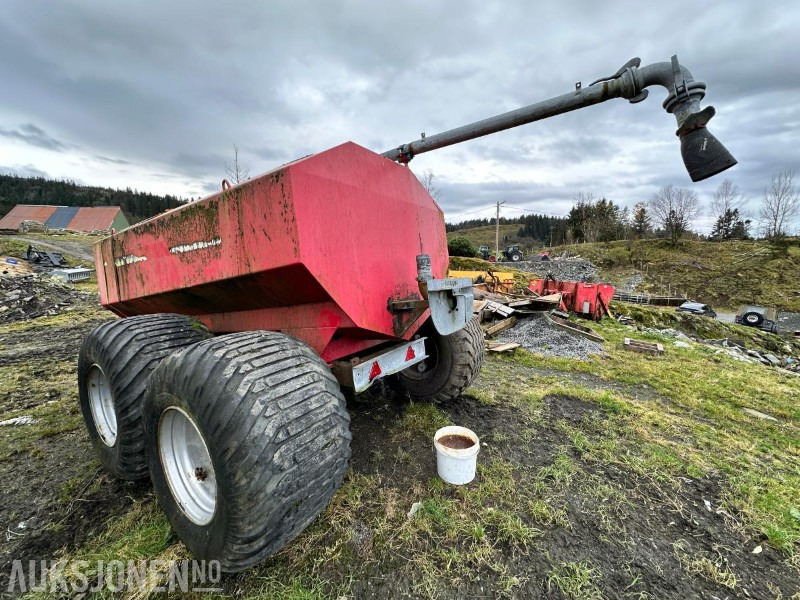 2005 MOI BG 8 Gjødselvogn m/Vogelsang spreder - Lauksaimniecības tehnika: foto 3 2005 MOI BG 8 Gjødselvogn m/Vogelsang spreder - Lauksaimniecības tehnika: foto 3