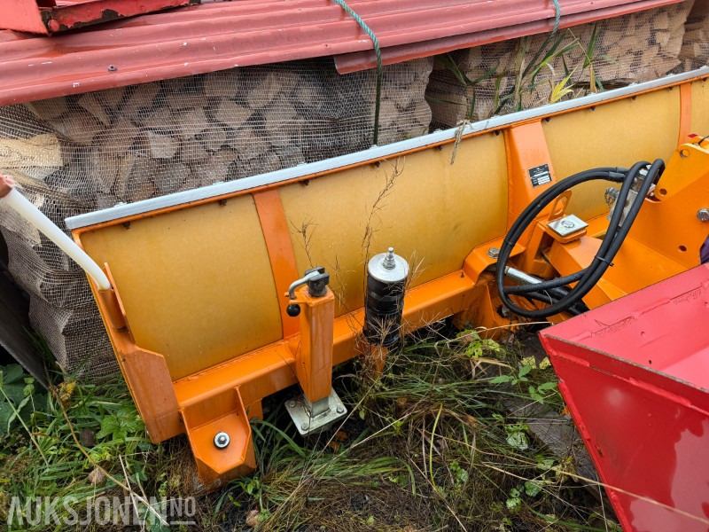 2008 ZAUGG AG Eggiwil (Sveits) G8K-240 snøskjær / snøplog - Lauksaimniecības tehnika: foto 3 2008 ZAUGG AG Eggiwil (Sveits) G8K-240 snøskjær / snøplog - Lauksaimniecības tehnika: foto 3