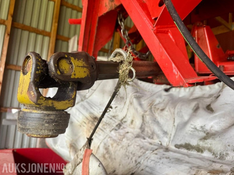 2009 Kuhn FC313F-FF Slåmaskin med Krimper - Lauksaimniecības tehnika: foto 5 2009 Kuhn FC313F-FF Slåmaskin med Krimper - Lauksaimniecības tehnika: foto 5