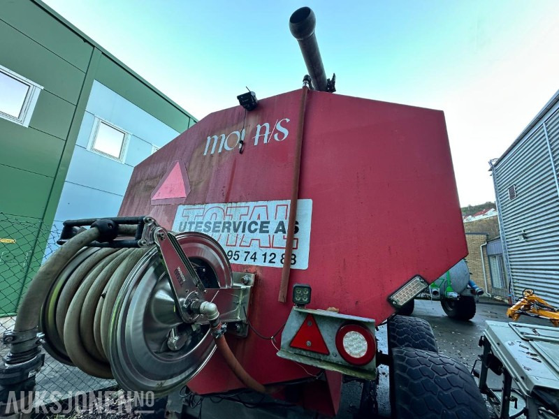 2009 MOI GB15 Gjødselvogn - 15000 liter - Lauksaimniecības tehnika: foto 4 2009 MOI GB15 Gjødselvogn - 15000 liter - Lauksaimniecības tehnika: foto 4