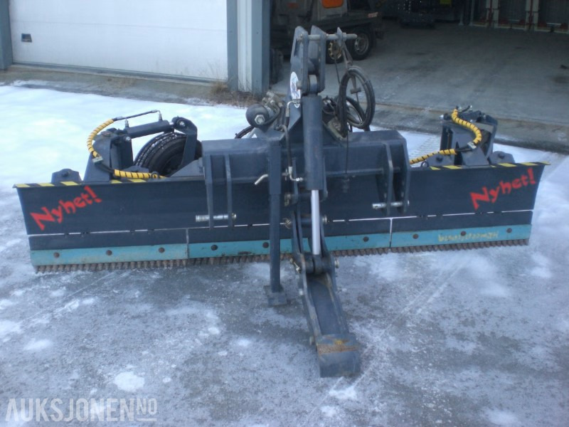 2012 Isskrape Nord Vei PT 3050 – 3,05 m – hardmetallpigger – lite brukt - Lauksaimniecības tehnika: foto 1 2012 Isskrape Nord Vei PT 3050 – 3,05 m – hardmetallpigger – lite brukt - Lauksaimniecības tehnika: foto 1