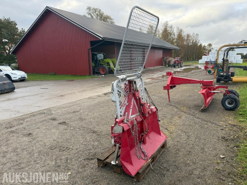 2018 Tajfun EGV45 A Vinsj - Lauksaimniecības tehnika: foto 1 2018 Tajfun EGV45 A Vinsj - Lauksaimniecības tehnika: foto 1