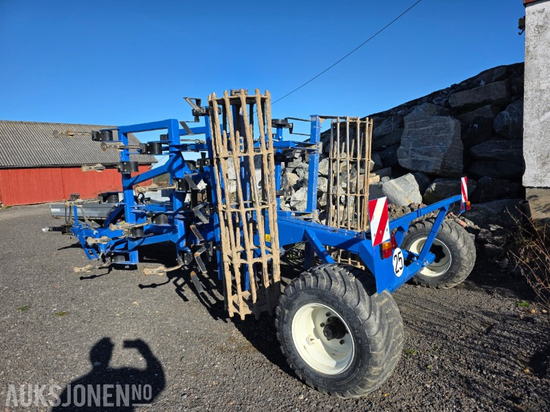2019 New Holland grubber STX V 400T - Lauksaimniecības tehnika: foto 4 2019 New Holland grubber STX V 400T - Lauksaimniecības tehnika: foto 4