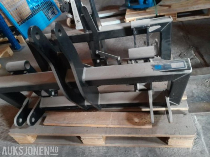 2024 3 Punkt adapter med Trimafeste - Lauksaimniecības tehnika: foto 2 2024 3 Punkt adapter med Trimafeste - Lauksaimniecības tehnika: foto 2