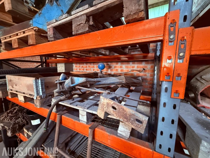 Frontlaster/Lasteaperat til Traktor - Lauksaimniecības tehnika: foto 3 Frontlaster/Lasteaperat til Traktor - Lauksaimniecības tehnika: foto 3
