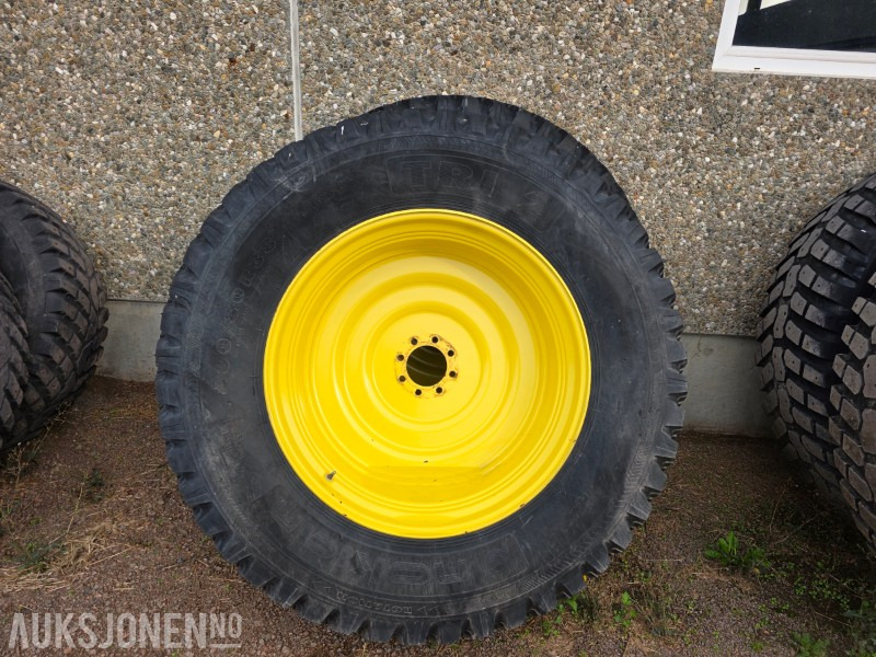 Traktordekk - Stått på John Deere 6610 - Lauksaimniecības tehnika: foto 5 Traktordekk - Stått på John Deere 6610 - Lauksaimniecības tehnika: foto 5
