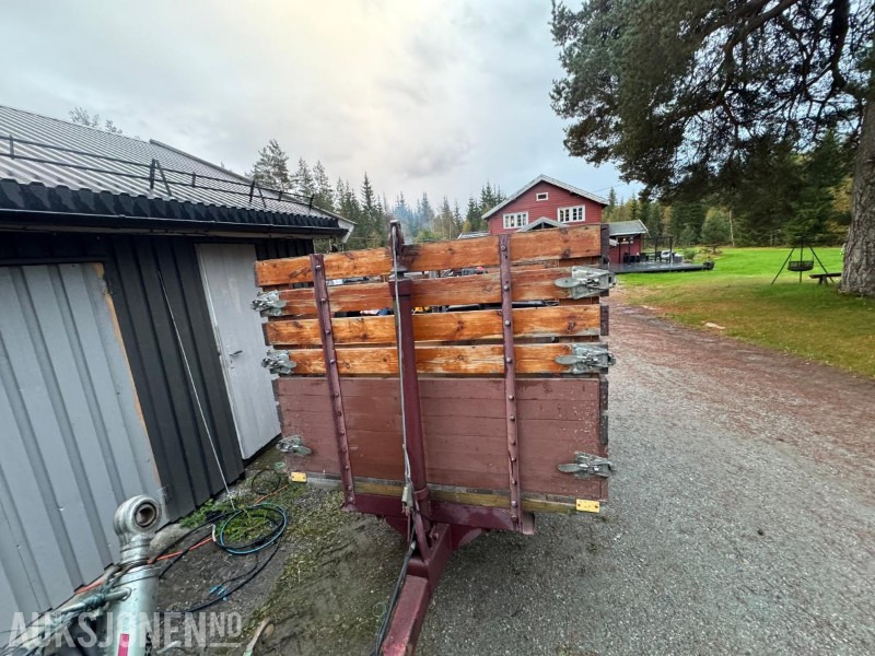 Uregistrert Moelven tilhenger til traktor med høye karmer - Lauksaimniecības tehnika: foto 4 Uregistrert Moelven tilhenger til traktor med høye karmer - Lauksaimniecības tehnika: foto 4