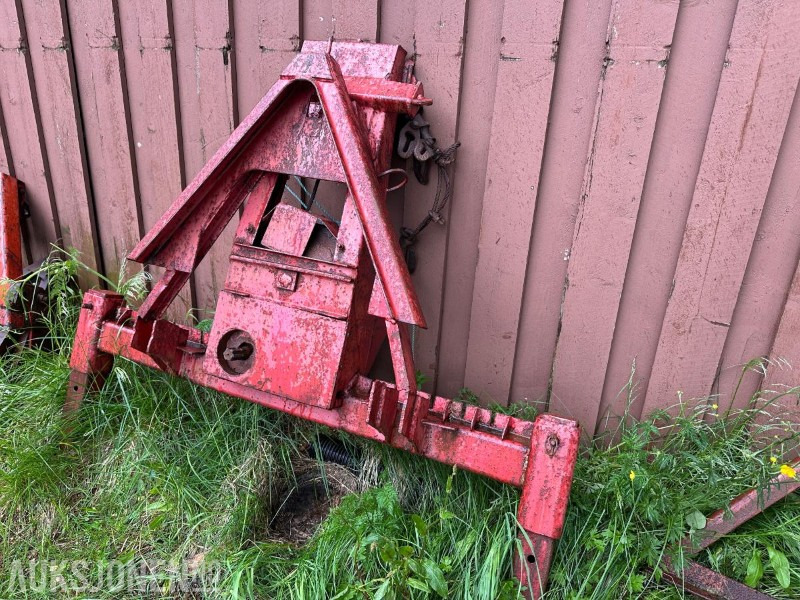 VINSJE TIL TRAKTOR - Lauksaimniecības tehnika: foto 4 VINSJE TIL TRAKTOR - Lauksaimniecības tehnika: foto 4