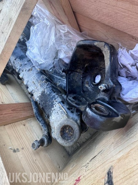 2017 Bakaksling til CAT TH 408 D Teleskoptruck - rep.objekt - Papildaprīkojums - Celtniecības tehnika: foto 5 2017 Bakaksling til CAT TH 408 D Teleskoptruck - rep.objekt - Papildaprīkojums - Celtniecības tehnika: foto 5