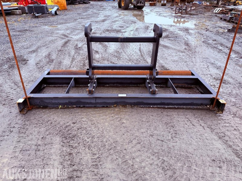 2021 Planeringsbjølke 6742/5/1 Volvo BM feste - 3000 mm bredde - Papildaprīkojums - Celtniecības tehnika: foto 2 2021 Planeringsbjølke 6742/5/1 Volvo BM feste - 3000 mm bredde - Papildaprīkojums - Celtniecības tehnika: foto 2