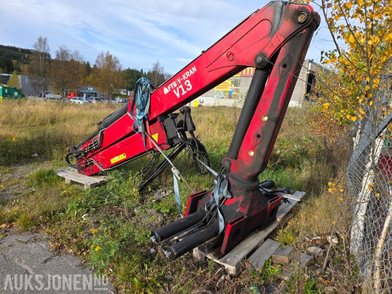 FTG-tømmerkran V13SR - Papildaprīkojums - Celtniecības tehnika: foto 1 FTG-tømmerkran V13SR - Papildaprīkojums - Celtniecības tehnika: foto 1
