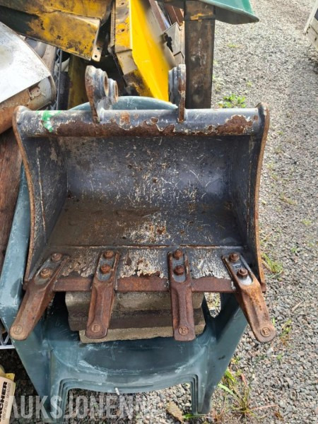 Tm Benne graveskuffe - Papildaprīkojums - Celtniecības tehnika: foto 1 Tm Benne graveskuffe - Papildaprīkojums - Celtniecības tehnika: foto 1
