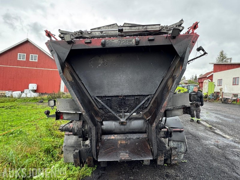 1997 R-R-Trailer asfaltsemi med transportbånd - Piekabe: foto 4 1997 R-R-Trailer asfaltsemi med transportbånd - Piekabe: foto 4