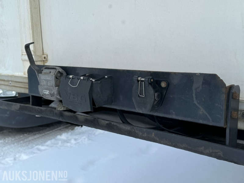 Piekabe 2006 HFR SL-24 Thermo king Thermotralle - Nylig EU - Defekt aggregat: foto 6 Piekabe 2006 HFR SL-24 Thermo king Thermotralle - Nylig EU - Defekt aggregat: foto 6