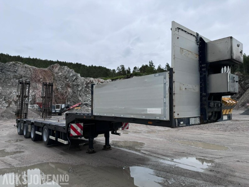 2019 Carnehl CSTV 40-60 - 4 akslet maskinsemi - Manuelt uttrekk - Hydraulisk bredding - Støttelabber bak - Fjernstyring - Piekabe: foto 3 2019 Carnehl CSTV 40-60 - 4 akslet maskinsemi - Manuelt uttrekk - Hydraulisk bredding - Støttelabber bak - Fjernstyring - Piekabe: foto 3