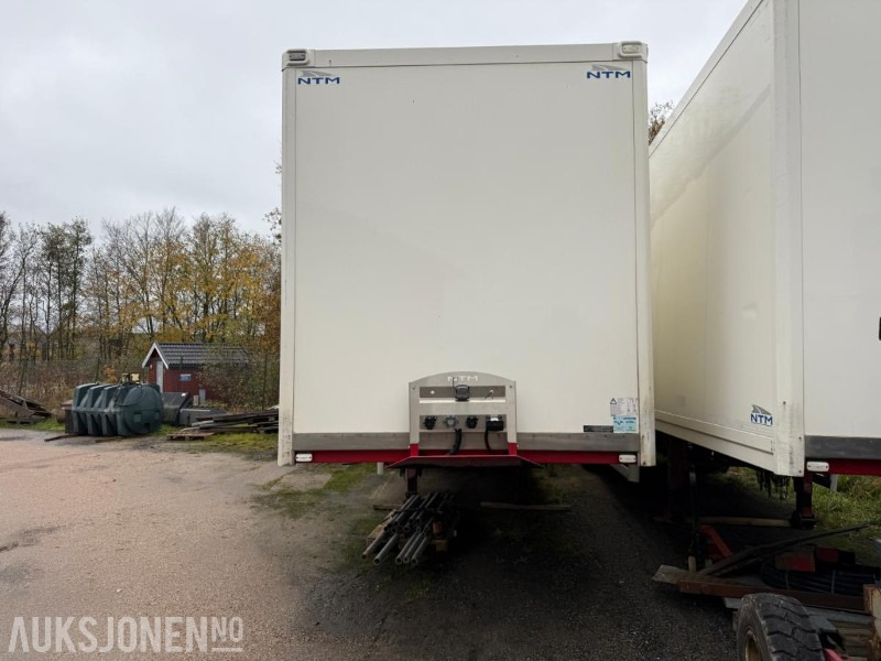 NTM lukket skaptralle m/full sideåpning og truckfester - 28 paller. - Piekabe: foto 3 NTM lukket skaptralle m/full sideåpning og truckfester - 28 paller. - Piekabe: foto 3