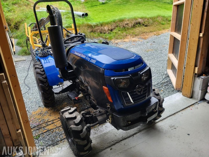 Powertrack Timber King 2000 - Traktor med tømmerhenger - Kun kjørt 10 timer! - Traktors: foto 2 Powertrack Timber King 2000 - Traktor med tømmerhenger - Kun kjørt 10 timer! - Traktors: foto 2