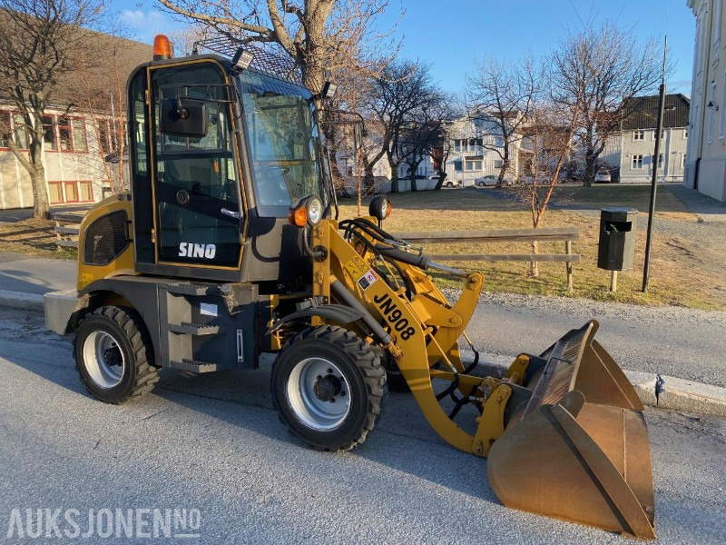 Sino 908 Hjullaster med skuffe og pallegaffler - Riteņu iekrāvējs: foto 3 Sino 908 Hjullaster med skuffe og pallegaffler - Riteņu iekrāvējs: foto 3