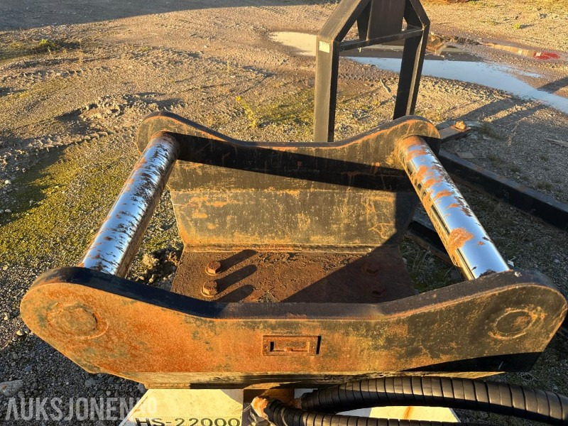 Stanley HS-22000 hydraulisk stampe - Veltnis: foto 4 Stanley HS-22000 hydraulisk stampe - Veltnis: foto 4