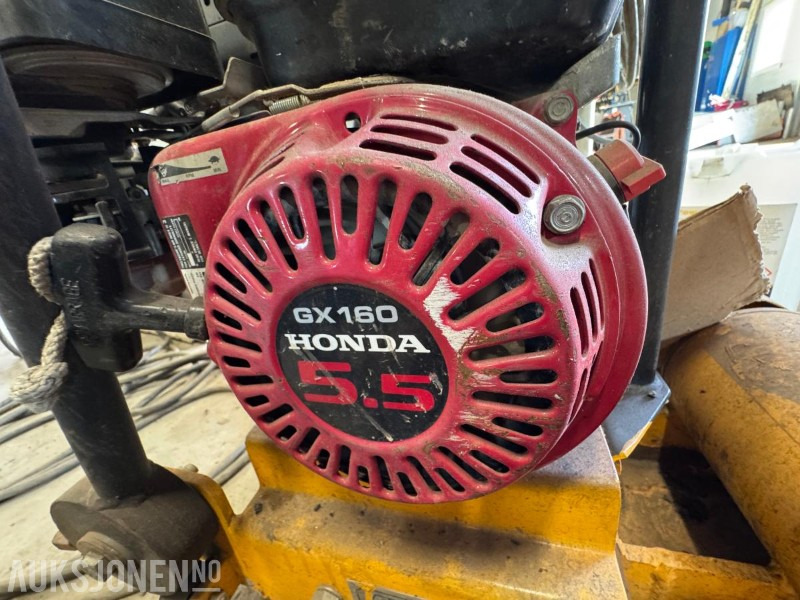 Vibroplater 90 kg / 2 stk - Veltnis: foto 5 Vibroplater 90 kg / 2 stk - Veltnis: foto 5