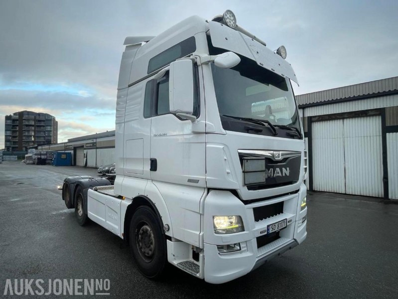 2016 MAN TGX 28.560 Trekkvogn 6X2 - 3 akslet - 560 hk. - 401154 km. - Vilcējs: foto 2 2016 MAN TGX 28.560 Trekkvogn 6X2 - 3 akslet - 560 hk. - 401154 km. - Vilcējs: foto 2