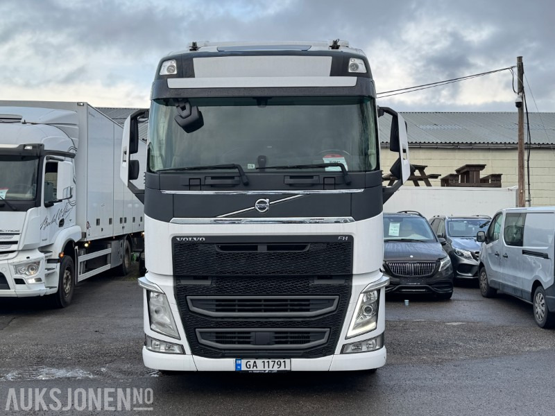 2018 Volvo FH460 LNG TREKKVOGN 6X2 EURO 6 ADAPTIV CRUISE HELLUFT I-SHIFT KAMERA - Vilcējs: foto 2 2018 Volvo FH460 LNG TREKKVOGN 6X2 EURO 6 ADAPTIV CRUISE HELLUFT I-SHIFT KAMERA - Vilcējs: foto 2