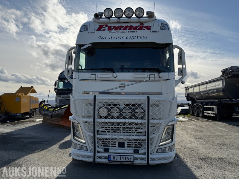 Volvo FH540 6x4 – 2019-modell | Tandemtrekker med tipp-hydraulikk, luftfjæring og retarder - Vilcējs: foto 5 Volvo FH540 6x4 – 2019-modell | Tandemtrekker med tipp-hydraulikk, luftfjæring og retarder - Vilcējs: foto 5